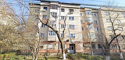 Apartament 3 camere, 77mp, Craiova, jud. Dolj